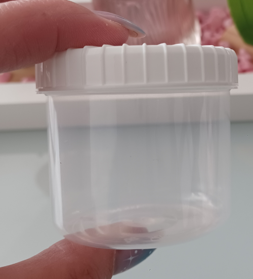 Dose mit Schraubdeckel in 2 Grössen