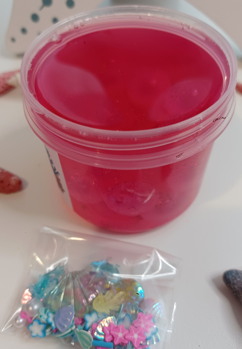 "Enchanted Coral Reef" Frogspawnbead Slime